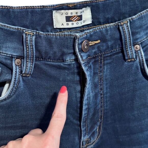 Athleta Men's Dark Blue Slim Jeans - Picture 6 of 11